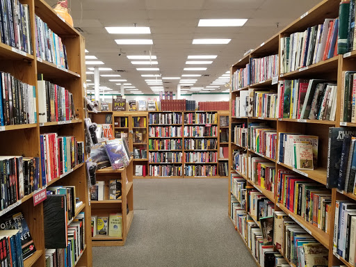 Book Store «Half Price Books», reviews and photos, 770 E Road to Six Flags St, Arlington, TX 76011, USA