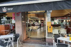 Novo Seneca Cafetería image