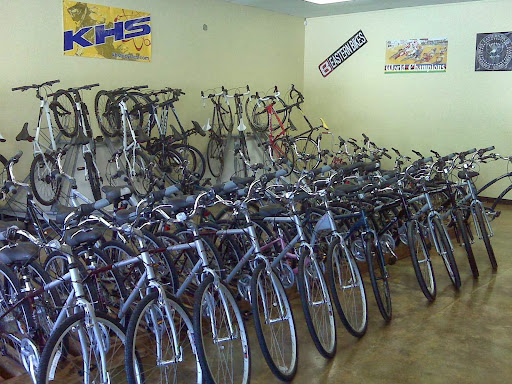 Bicycle Repair Shop «The Bike Path», reviews and photos, 2641 Florida St, Mandeville, LA 70448, USA