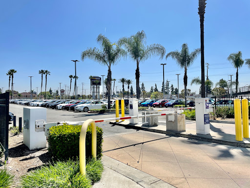 Used Car Dealer «CarMax», reviews and photos, 1131 Central Ave, Duarte, CA 91010, USA