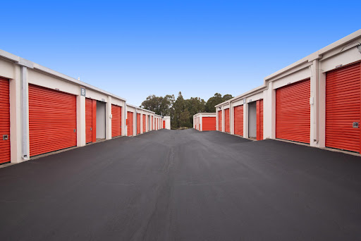Self-Storage Facility «Public Storage», reviews and photos, 640 San Pablo Ave, Pinole, CA 94564, USA