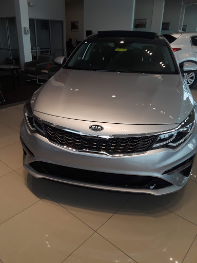 Auto Repair Shop «Summit Place Kia East», reviews and photos, 44900 N Gratiot Ave, Charter Twp of Clinton, MI 48036, USA