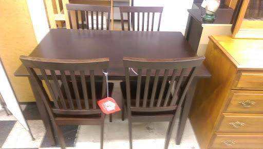 Furniture Store «Corvallis Furniture - Affordable New Furniture», reviews and photos, 1810 SW 3rd St, Corvallis, OR 97333, USA