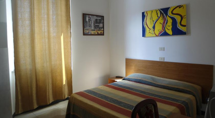 Photos du propriétaire hôtels Albergo Houston 57124 Livorno