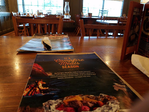 American Restaurant «Cracker Barrel Old Country Store», reviews and photos, 6055 Som Center Rd, Willoughby, OH 44094, USA