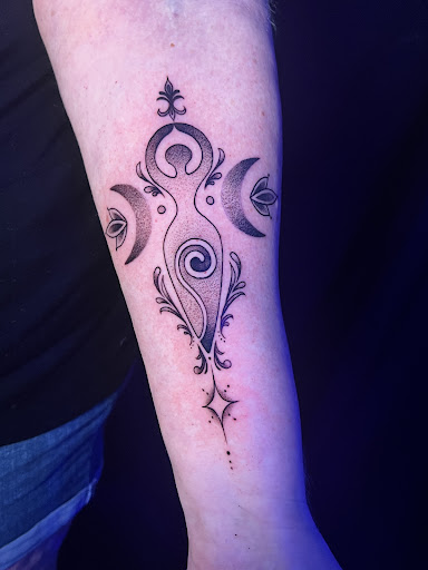 Explore boba fett tattoo ideas, creative tattoo ideas in Cocoa Beach, available at 13 Waves Tattoo