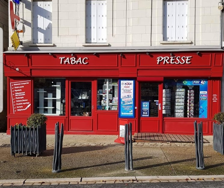 Tabac presse de la place à Sainte-Maure-de-Touraine (Indre-et-Loire 37)