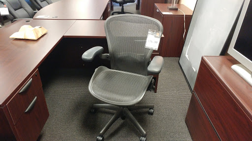 Furniture Rental Service «CORT Furniture Rental & Clearance Center», reviews and photos, 1641 Cobb Pkwy S, Marietta, GA 30060, USA