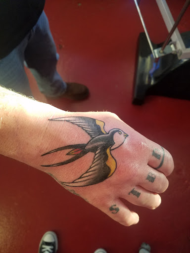 Tattoo Shop «Precious Tattoo Company 4», reviews and photos, 1013 E Charleston Blvd, Las Vegas, NV 89104, USA