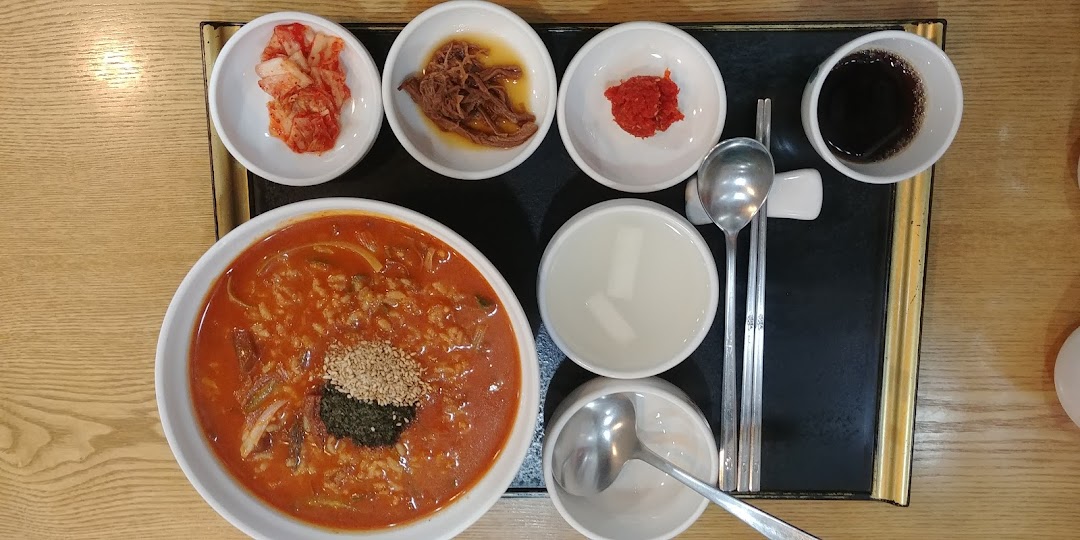 본죽앤비빔밥 울산 삼산점