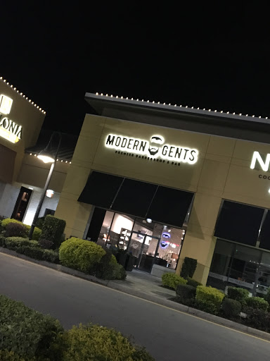 Barber Shop «Modern Gents Premier Barbershop & Bar», reviews and photos, 8233 Cooper Creek Blvd, Bradenton, FL 34201, USA