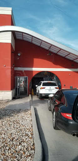 Car Wash «Big Red Express Car Wash», reviews and photos, 11213 Ranch Rd 2222, Austin, TX 78730, USA