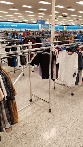 Clothing Store «Ross Dress for Less», reviews and photos, 170 E Stacy Rd, Allen, TX 75002, USA
