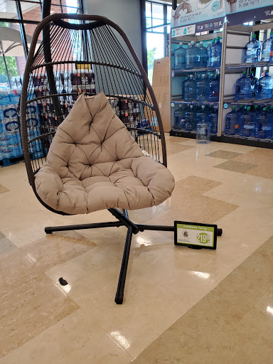 Grocery Store «Safeway», reviews and photos, 1688 Anderson Rd, McLean, VA 22102, USA