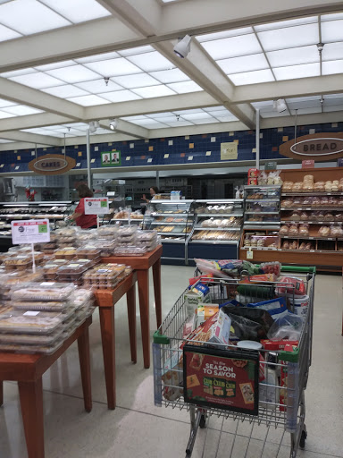 Supermarket «Publix Super Market at Plantation Square», reviews and photos, 5375 N Socrum Loop Rd, Lakeland, FL 33809, USA