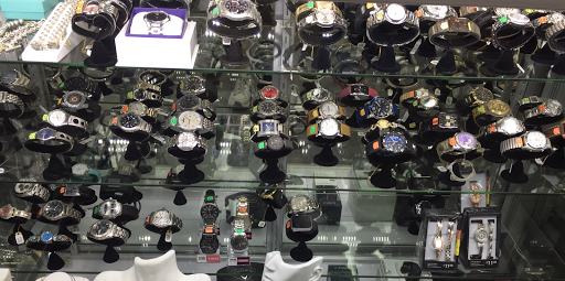 Pawn Shop «Classic Pawn & Jewelry», reviews and photos, 2720 W Broward Blvd, Fort Lauderdale, FL 33312, USA