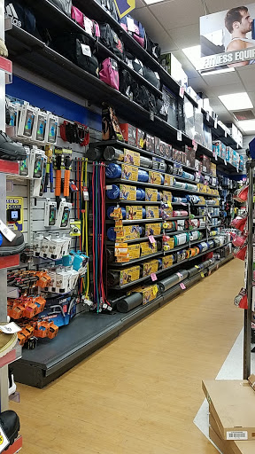 Sporting Goods Store «Big 5», reviews and photos, 3719 E Colorado Blvd, Pasadena, CA 91107, USA