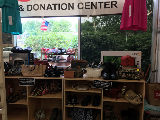 Thrift Store «The Salvation Army Family Store & Donation Center», reviews and photos, 3740 Nicollet Ave, Minneapolis, MN 55409, USA