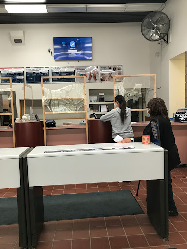 Post Office «United States Postal Service», reviews and photos, 511 Olde Towne Rd, Rochester, MI 48308, USA