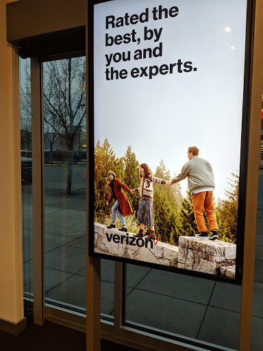 Cell Phone Store «Verizon», reviews and photos, 960 Park Ave N c, Renton, WA 98057, USA