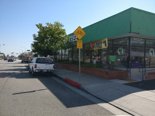 Dollar Store «Dollar Tree», reviews and photos, 181 S Rosemead Blvd, Pasadena, CA 91107, USA