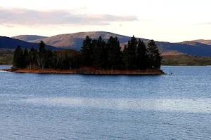 Lake Jindabyne image