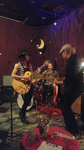 Restaurant «Laurelthirst Public House», reviews and photos, 2958 NE Glisan St, Portland, OR 97232, USA