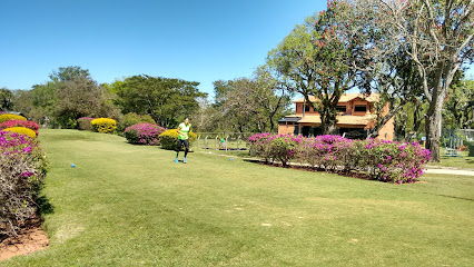 Paseo Altos Del Golf. Lambaré