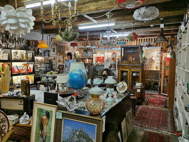 Opinii despre Brocante Au Bric à Brac în La Chaux-de-Fonds - Geschäft