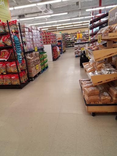 Grocery Store «Grocery Outlet Bargain Market», reviews and photos, 236 SW 152nd St, Burien, WA 98166, USA