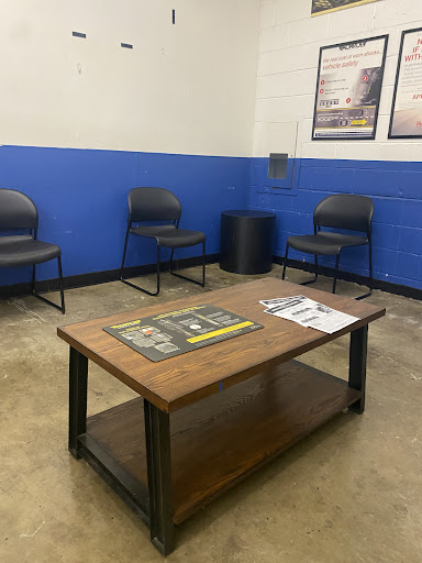 Auto Parts Store «Pep Boys Auto Parts & Service», reviews and photos, 3169 Northlake Blvd, Palm Beach Gardens, FL 33403, USA