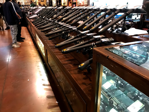 Sporting Goods Store «Bass Pro Shops», reviews and photos, 7777 Victoria Gardens Ln, Rancho Cucamonga, CA 91739, USA