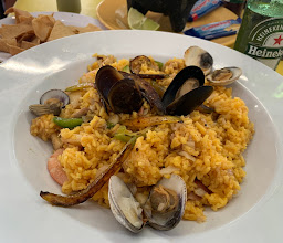 Pescado con limon y otras delicias photo