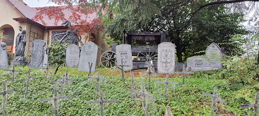Tourist Attraction «Davis Graveyard», reviews and photos, 8703 SE 43rd Ave, Milwaukie, OR 97222, USA