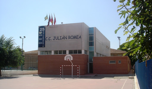 Colegio Julián Romea en El Raal