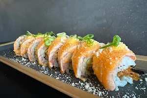 Ronin Sushi image