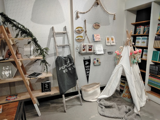 Christian Book Store «The Harvest Bookstore», reviews and photos, 6115 Arlington Ave, Riverside, CA 92504, USA