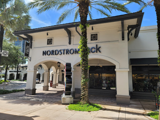 Department Store «Nordstrom Rack The Shops at Midtown Miami», reviews and photos, 3201 N Miami Ave, Miami, FL 33127, USA