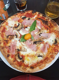 Plats et boissons du Restaurant italien Delice d'Italie - Pizzeria à Paris - n°2