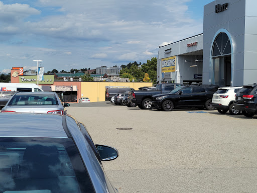 Car Dealer «Harr Chrysler Jeep Dodge», reviews and photos, 110 Gold Star Blvd, Worcester, MA 01606, USA