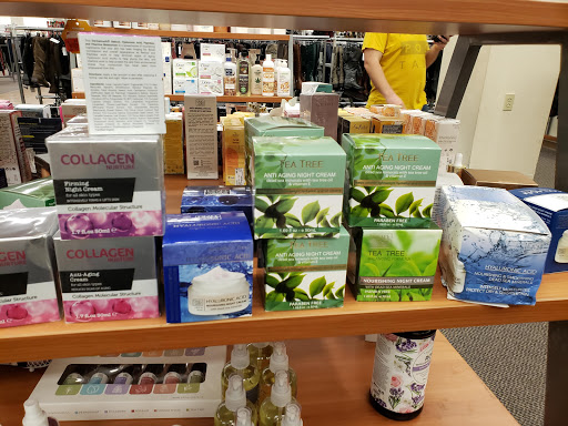 Clothing Store «Burlington Coat Factory», reviews and photos, 3848 S Delsea Dr #300, Vineland, NJ 08360, USA