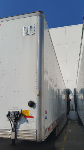 Furniture Store «Crate and Barrel», reviews and photos, 315 Cranbury Half Acre Rd, Cranbury, NJ 08512, USA