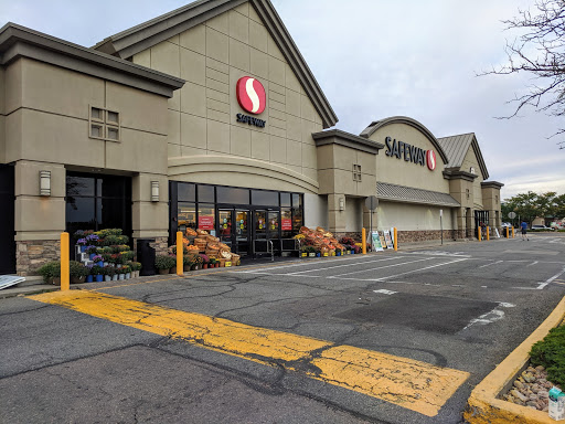 Grocery Store «Safeway», reviews and photos, 7375 E Arapahoe Rd, Englewood, CO 80112, USA