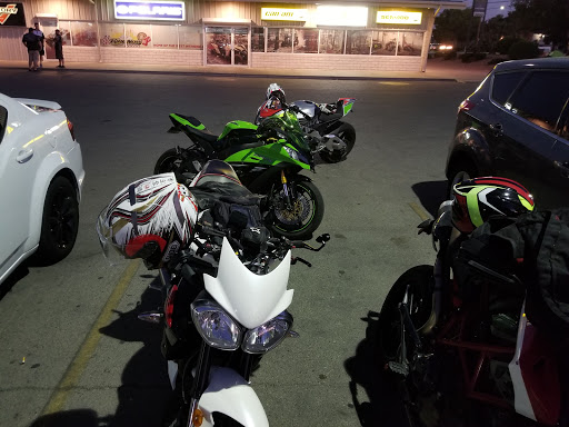 Motorcycle Dealer «RideNow Powersports Rancho», reviews and photos, 3800-3850 N Rancho Dr, Las Vegas, NV 89130, USA