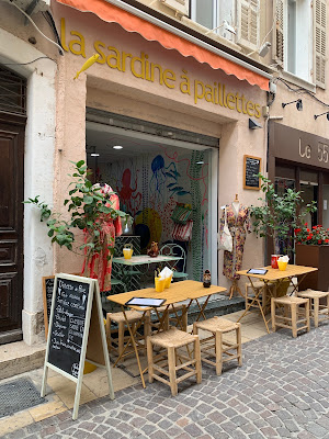 La Sardine à Paillettes dinette de rue coffee shop à La Ciotat