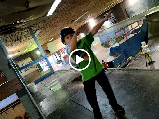 Bicycle Store «C T Bike», reviews and photos, 80 South St, Bristol, CT 06010, USA