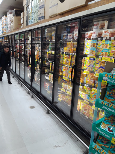 Supermarket «Myrtle Avenue Food Bazaar Supermarket», reviews and photos, 1102 Myrtle Ave, Brooklyn, NY 11206, USA