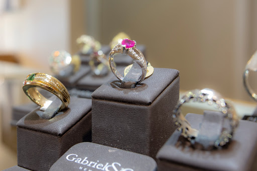 Jeweler «Pinetree Jewelers Parker», reviews and photos, 11028 S Pikes Peak Dr, Parker, CO 80138, USA