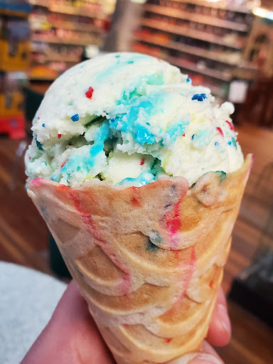 Book Store «Prime of Weirton (Weirton Book Company)», reviews and photos, 2200 Pennsylvania Ave, Weirton, WV 26062, USA