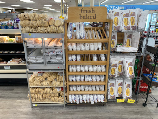 Supermarket «Rowes Supermarket», reviews and photos, 8595 Beach Blvd #329, Jacksonville, FL 32216, USA